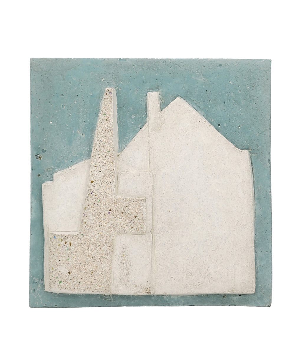 Hill House Hanging Wall Tile – Handcrafted Mackintosh Souvenir