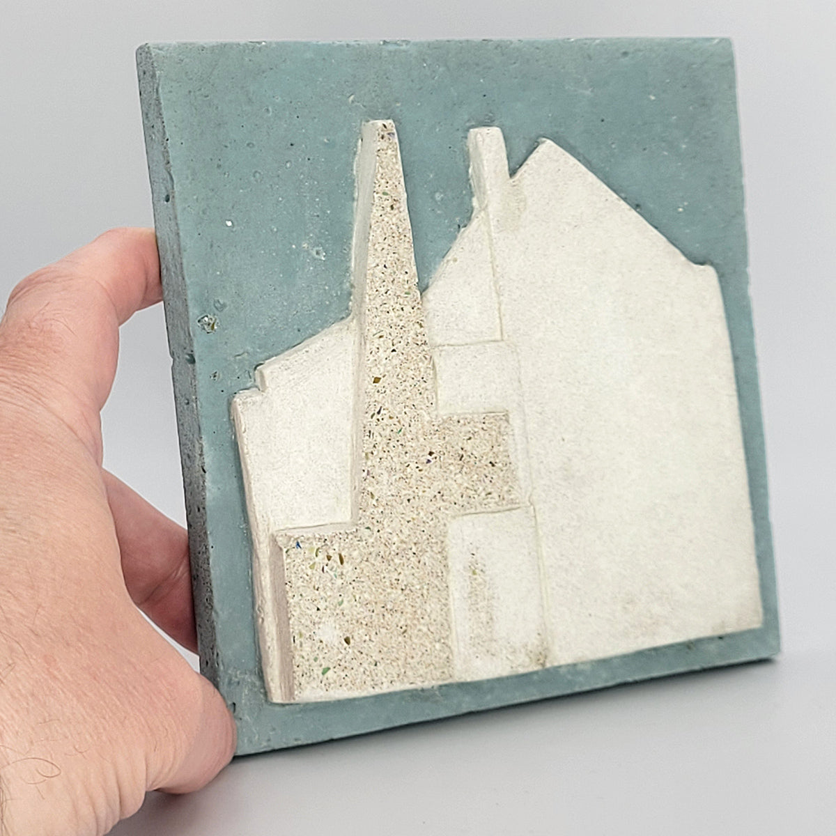 Hill House Hanging Wall Tile – Handcrafted Mackintosh Souvenir