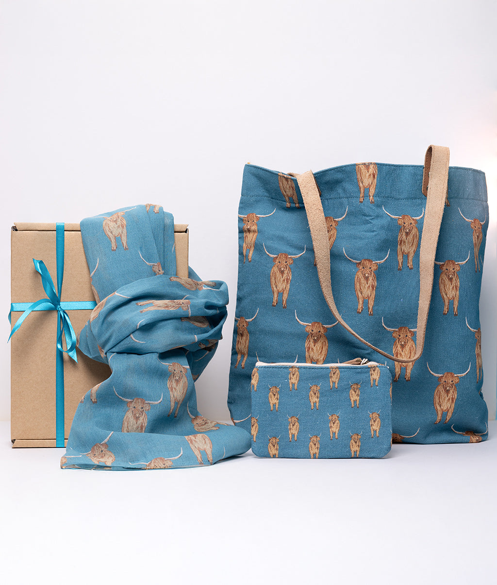 Highland 'Coo' Scarf, Purse & Bag Gift Box