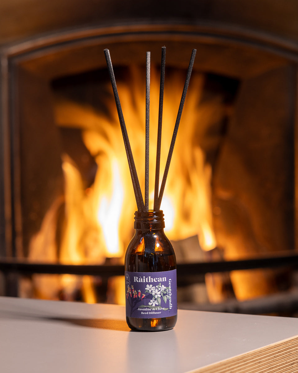 Ràithean Winter Diffuser - Jasmine & Clove