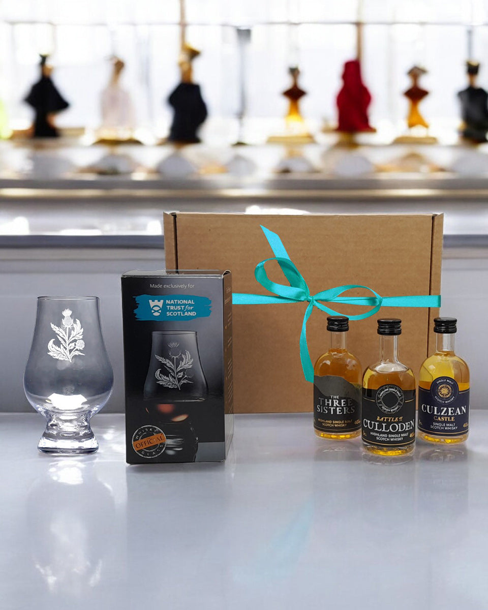 Exclusive National Trust for Scotland Whisky miniature Gift Box