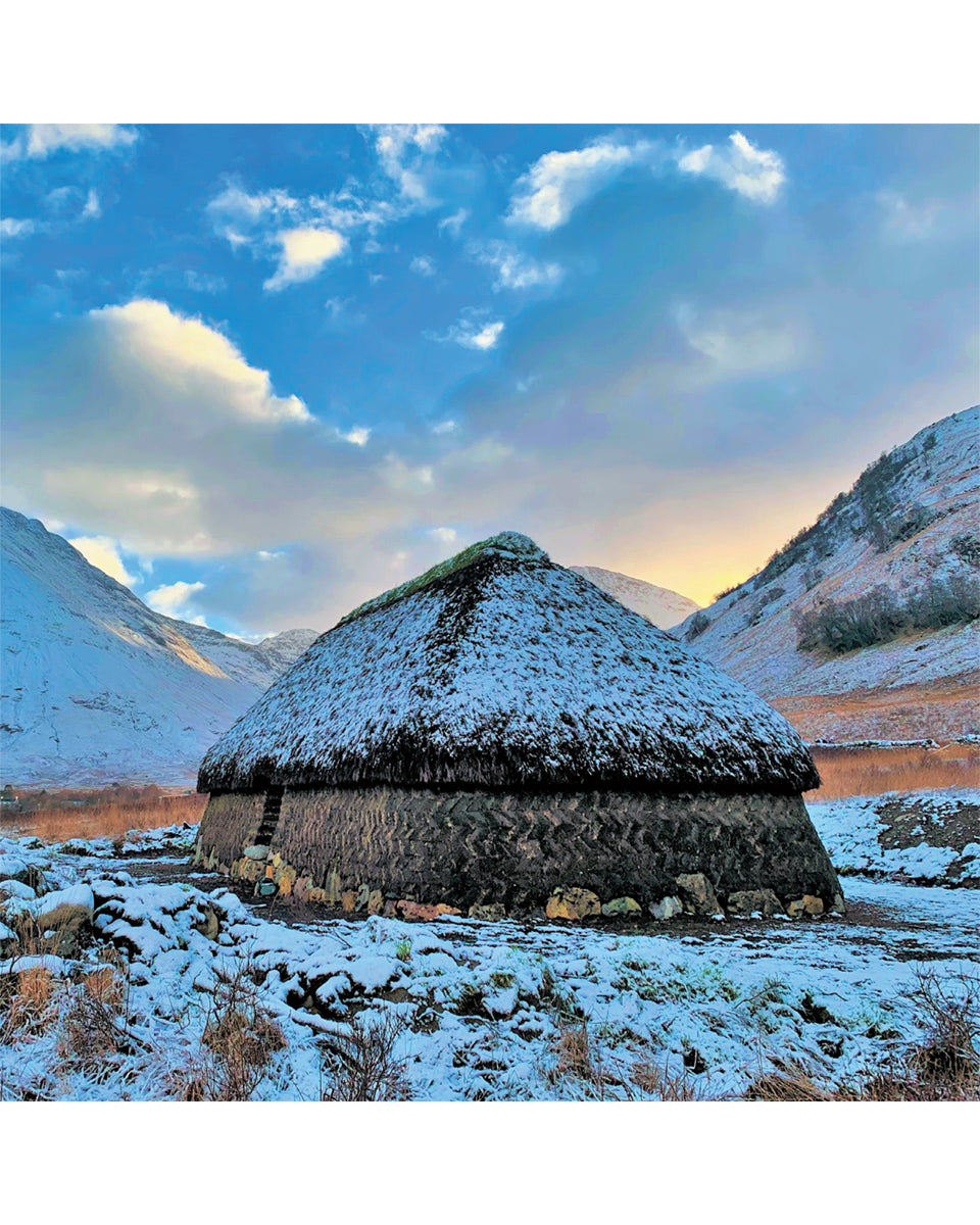 Glencoe Turf House Christmas Cards Pack of 8