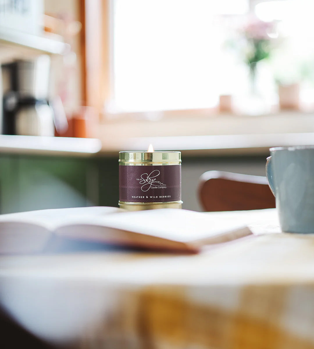 Isle of Skye Candle Co. Heather & Wild Berries Travel Candle