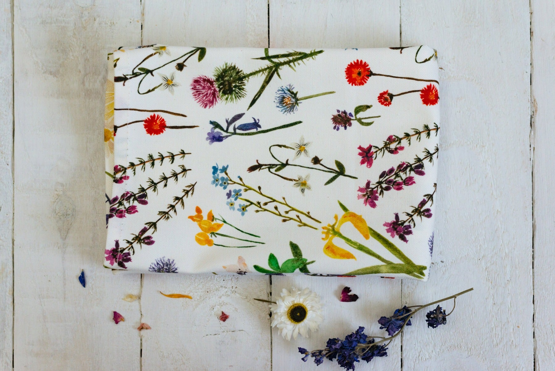 Sarah Leask Studio Wildflowers Allover Pattern Tea Towel